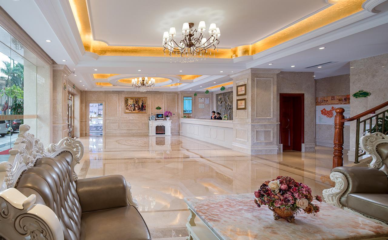 Vienna Hotel Zhongshan Guzhen Town Center エクステリア 写真
